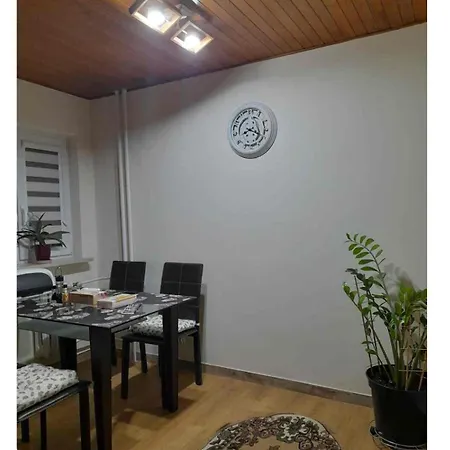 Z Miloscia Apartment *